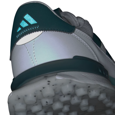 Close-up of the heel and sole of the Adidas S2G 24 Men’s Golf Shoes in Cloud White, Wonder Silver, and Silver Pebble, showing the Adidas logo and textured grip on the white spikeless outsole.