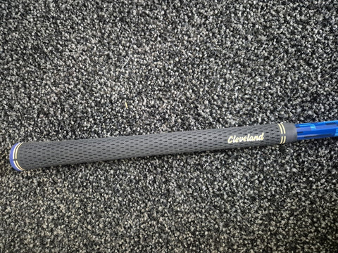 Actual used Cleveland Launcher HB left-handed 3 wood grip detail