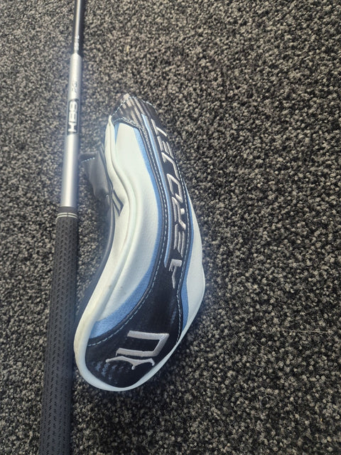 Matching headcover for used Cobra Aerojet Women's 5 Hybrid