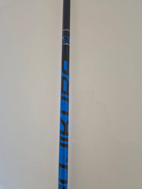 Fujikura Pro 63 regular flex graphite shaft on Mizuno JPX 900 hybrid