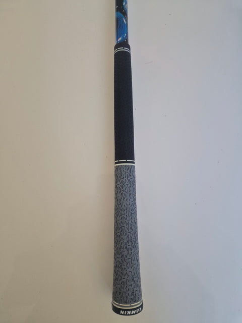 Textured grey and black Lamkin grip fitted to the used Mizuno ST-MAX 230 3 wood