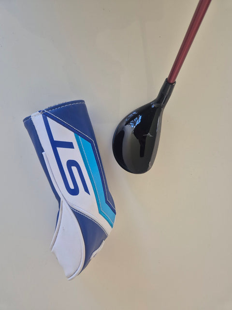 Mizuno ST-MAX 230 22 degree hybrid crown