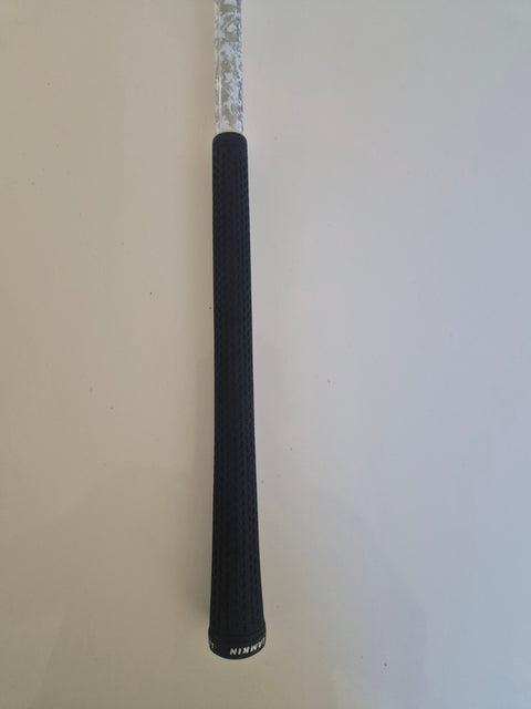 Textured Lamkin grip on Mizuno ST-MAX 230 hybrid