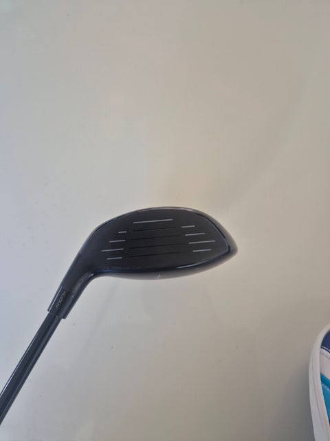 Face of used Mizuno ST-Z 230 15 degree 3 wood