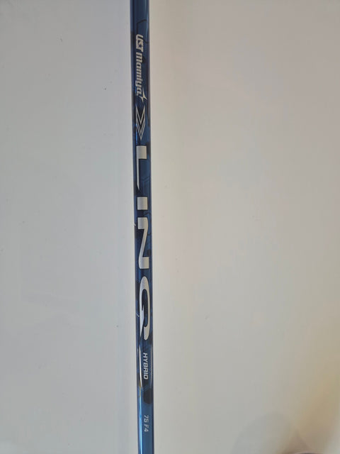 UST Mamiya LIN-Q Hybrid 75 F4 stiff flex graphite shaft on the Mizuno ST-Z 230 hybrid