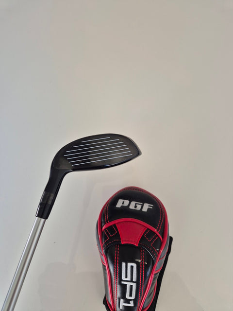 Face and grooves of the PGF Status SP1 4 hybrid in very good condition