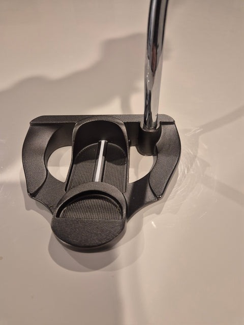 Top view of used PING Scottsdale Craz-E CB left-handed putter showing alignment aid