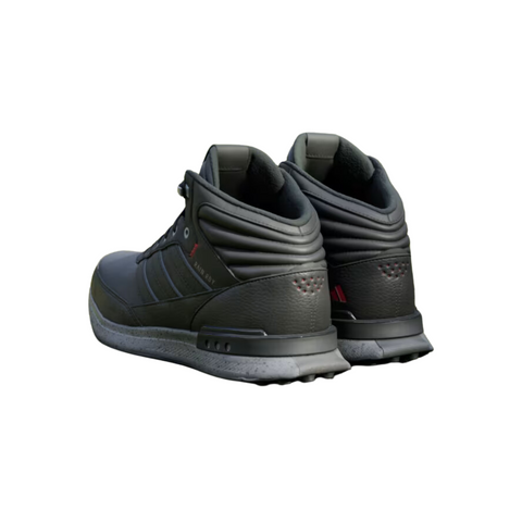 Back view of the Adidas S2G RAIN.RDY golf shoes showing the padded heel and ankle support, with the grey sole featuring textured details for extra grip. Back view of the Adidas S2G RAIN.RDY golf shoes showing the padded heel and ankle support, with the grey sole featuring textured details for extra grip. Subtle red accents in shoes upper.