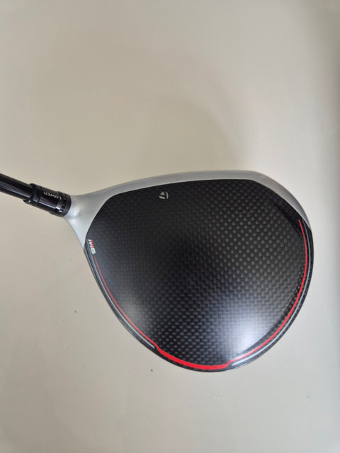 TaylorMade M6 driver crown close-up