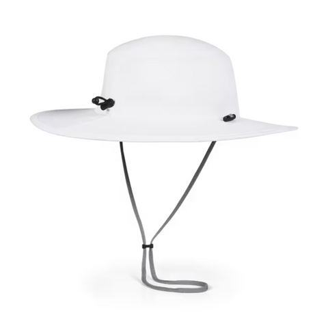 The Titleist Charleston Aussie Bucket Hat in White/Black features a wide brim, chin strap, and black adjustable toggles for excellent sun protection. Inspired by classic Aussie styling; perfect for golf under the sun.