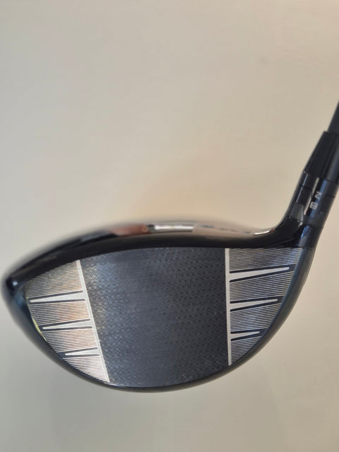 Close view of Titleist GT2 driver face and grooves