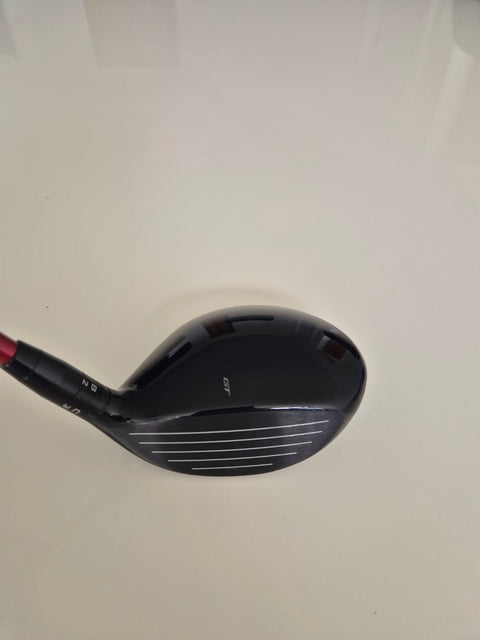 Crown and address view of Titleist GT2 15 degree left-handed fairway wood