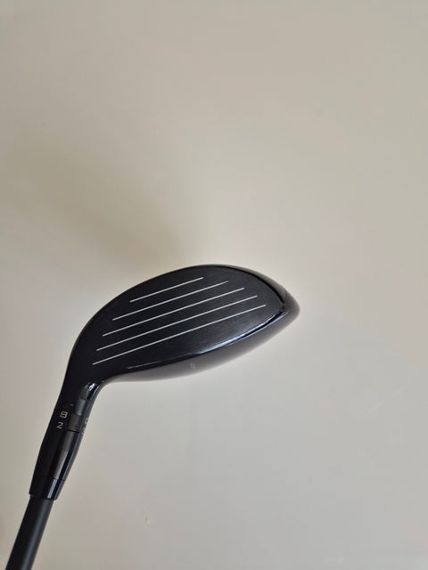 Additional face view of used Titleist GT2 15 degree fairway wood