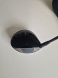 Titleist GT3 driver crown showing the small cosmetic mark