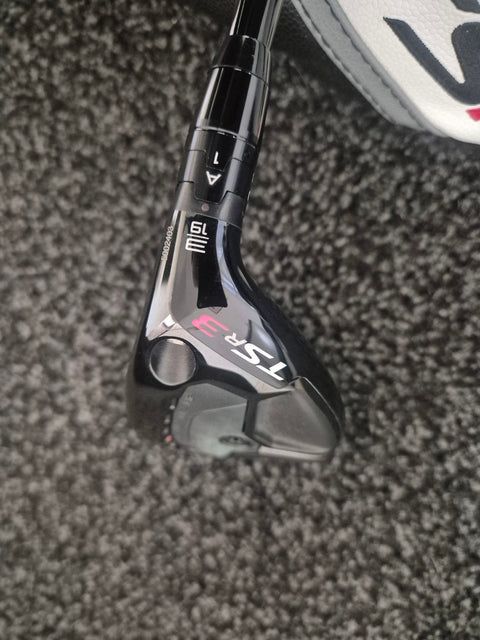 Used Titleist TSR3 19 degree hybrid adjustable hosel and sole detail