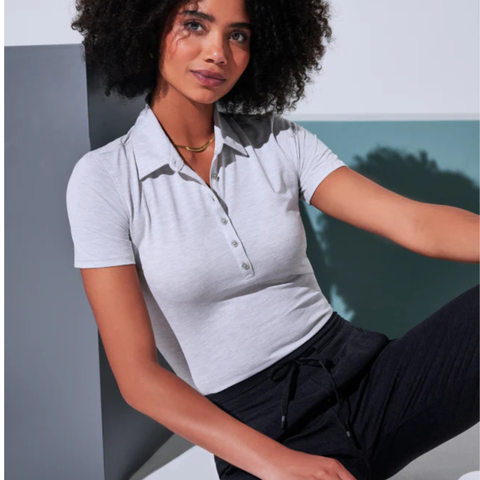 TravisMathew Featherweight Active Women's Polo | Heather Light Grey