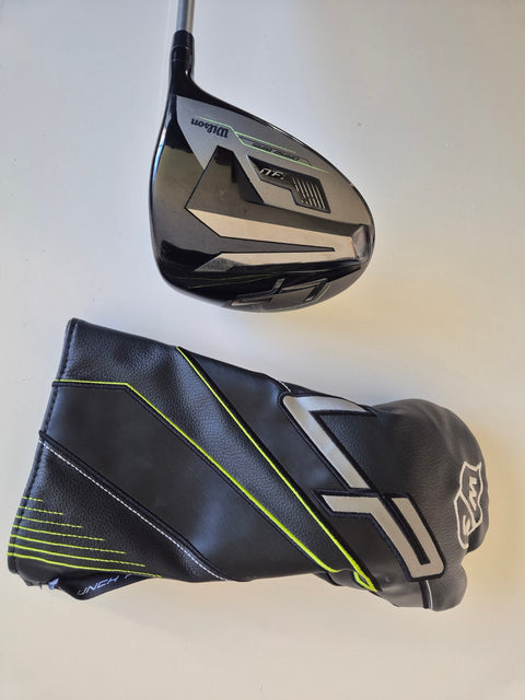 Wilson Launch Pad women's driver sole showing cosmetic scuffs and scratches