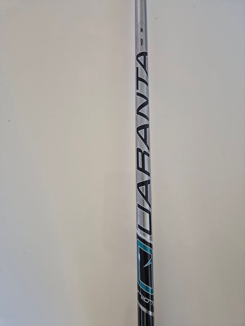 Aldila Quaranta 40 W ladies-flex shaft fitted to Wilson Launch Pad driver
