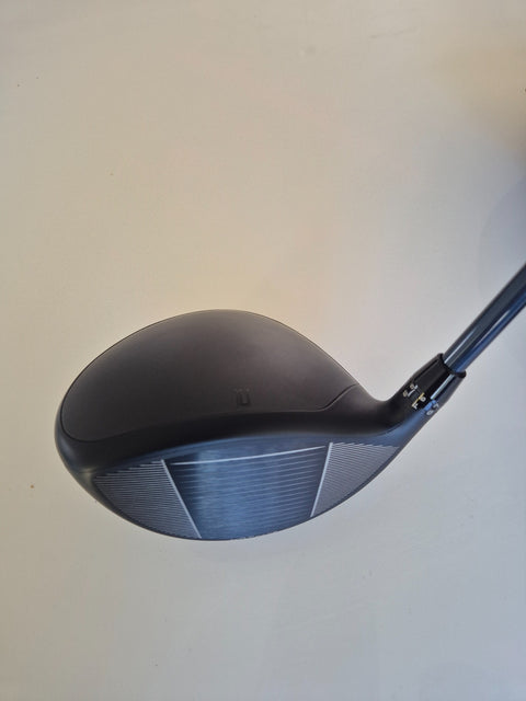Cobra DS-ADAPT MAX-D driver face and crown condition