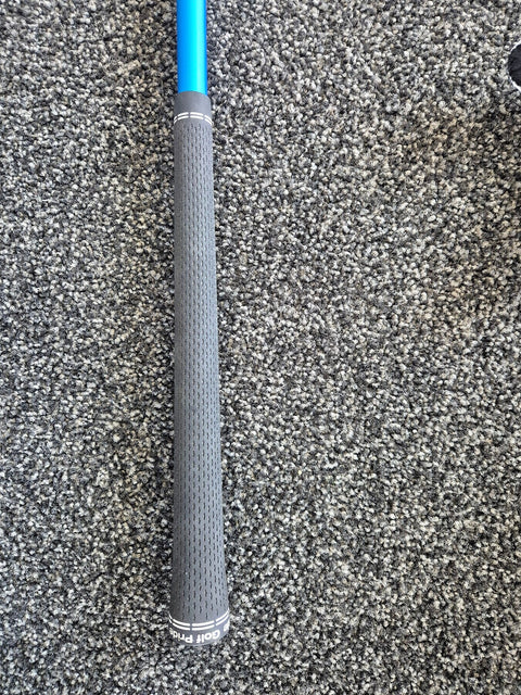 Golf Pride grip on a used PING G440 MAX 5 wood
