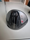 Used Titleist TSi2 10 degree right-handed driver sole in Very Good condition