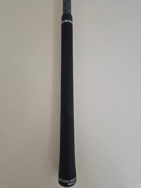 Golf Pride grip on Titleist TSR2 hybrid