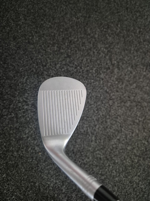 Face and grooves of unused Wilson Staff Model 58 degree wedge